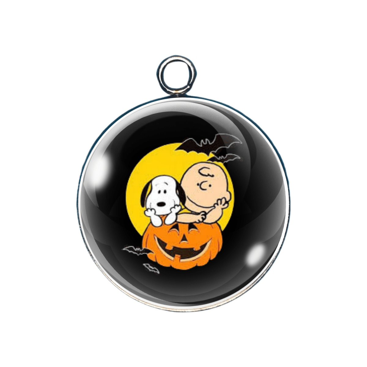 Pendant with Charlie Brown and Snoopy in a Halloween pumpkin design on a black background
