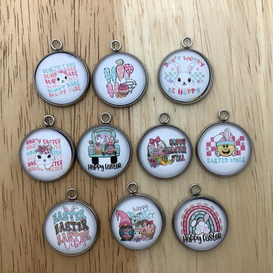 Group of 10 retro inspired easter charms