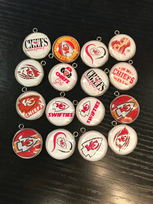 Football Pendant Bundle (16pc) 25mm Silver Cabochon Charms – Clearance Craft Deal