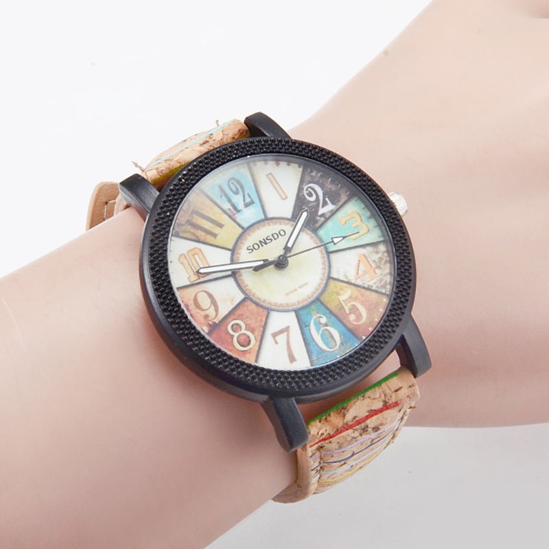 Vintage-Inspired Colorful Quartz Watch – A Unique Timepiece