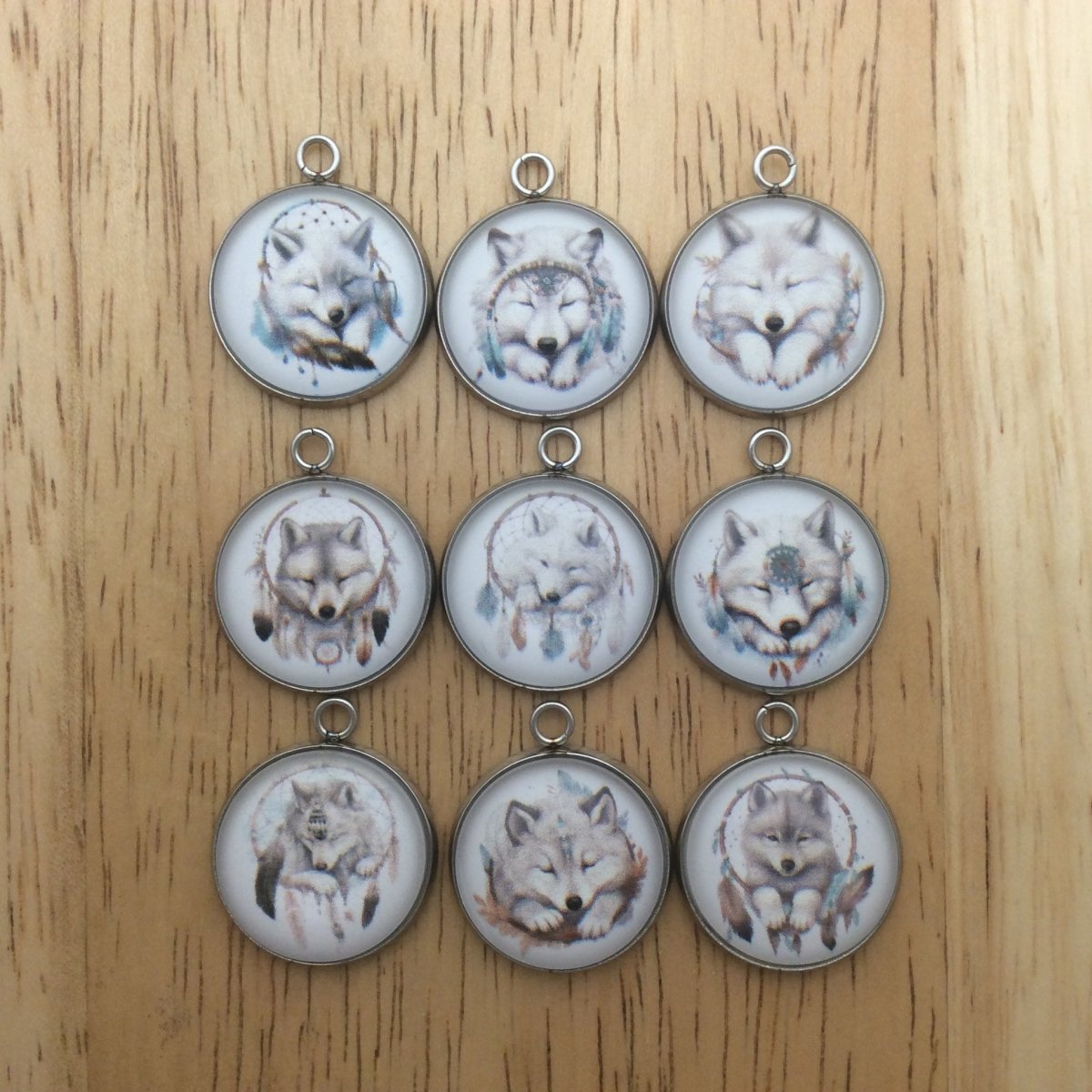 9  wolf dreamcatcher glass cabochon charms