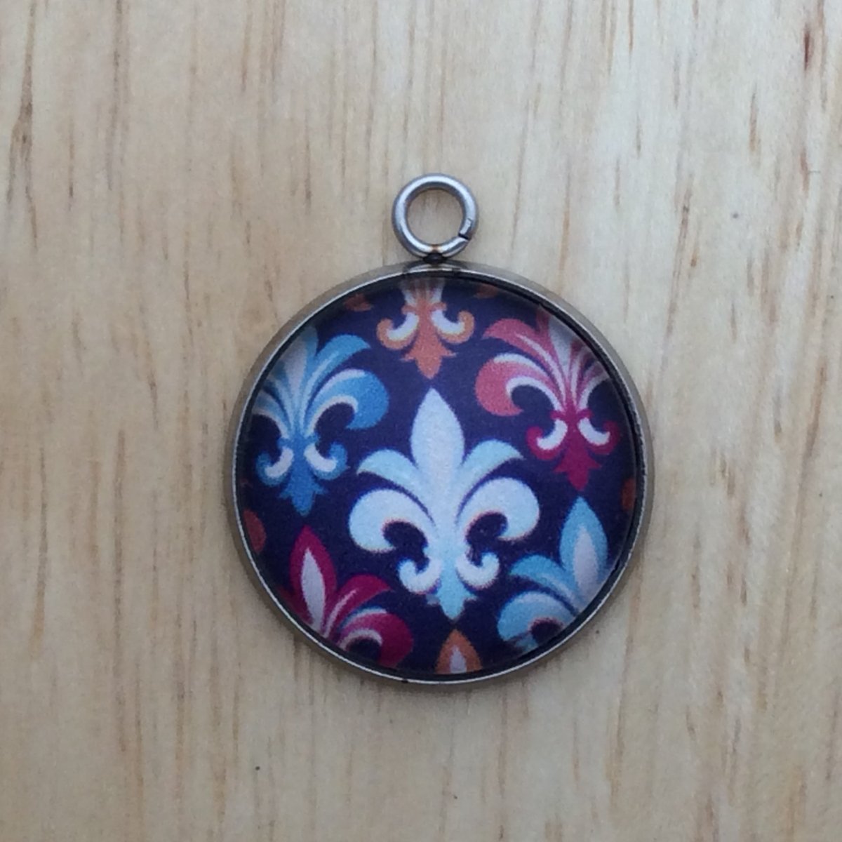 Fleur de lis mardi gras themed glass cabochon charm