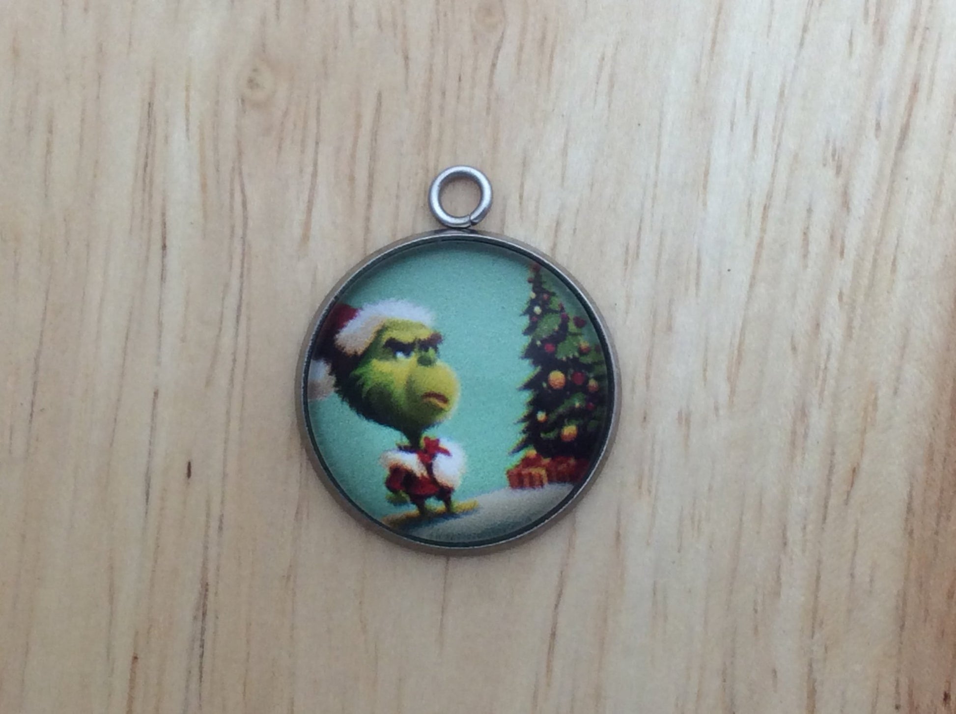 Grinchy Grinch Christmas Charms - ILikeWorms