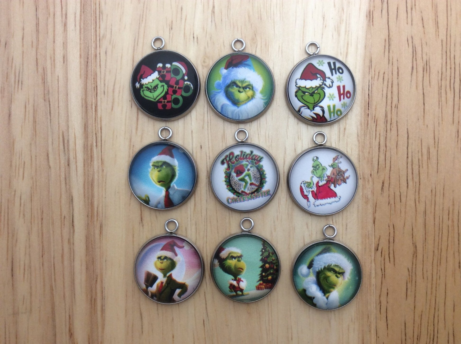 Grinchy Grinch Christmas Charms - ILikeWorms