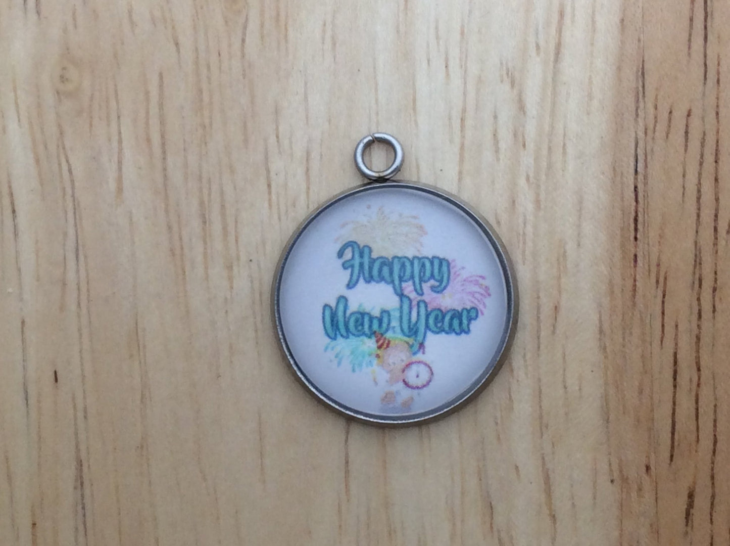 Happy New Year-2 Charms for Making Jewelry - ILikeWorms