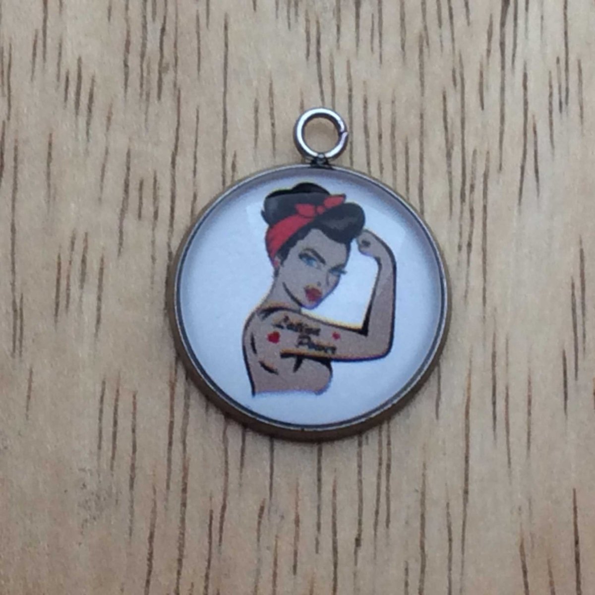 Latina Power glass cabochon charm