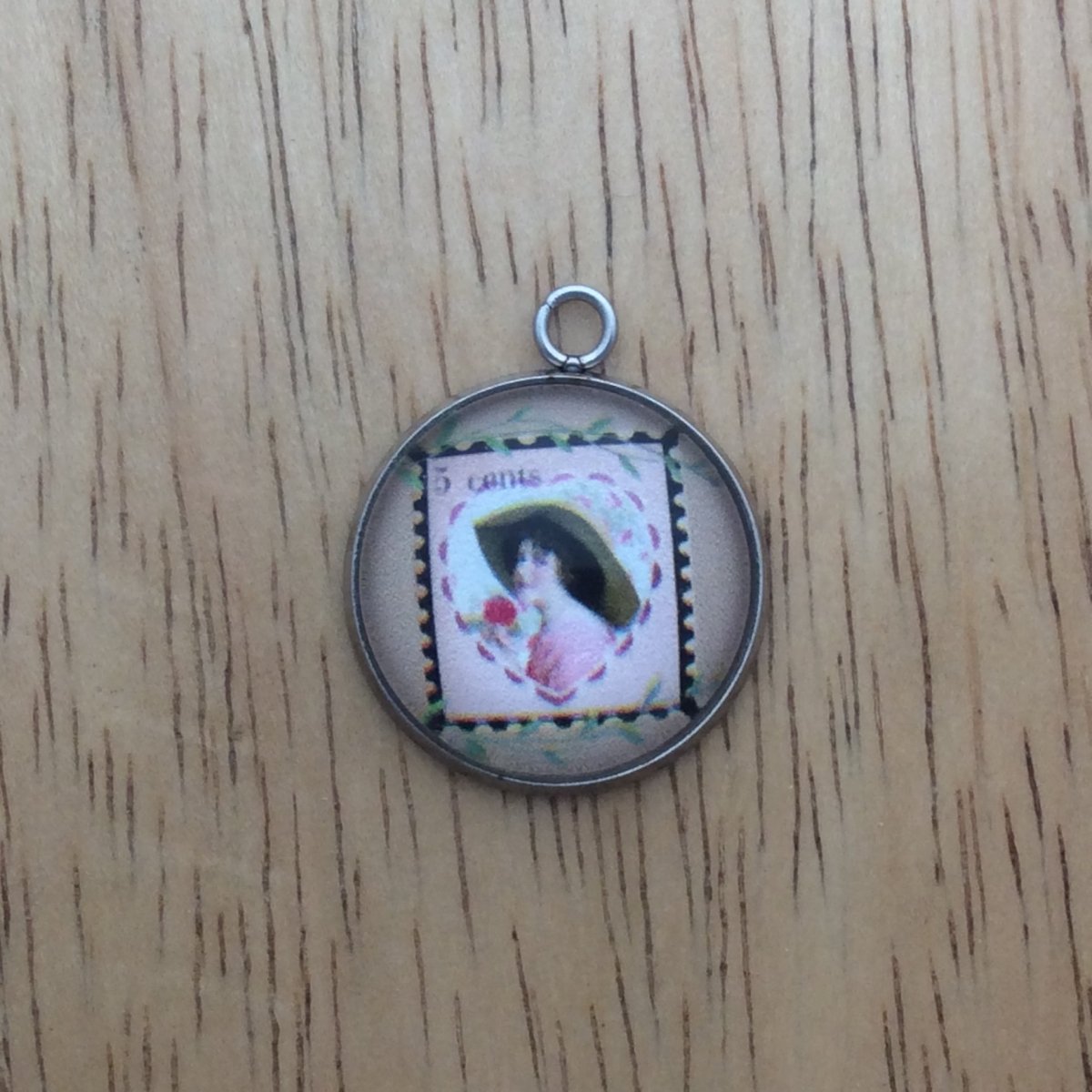  glass cabochon charm with picture of a vintage valentine stamp