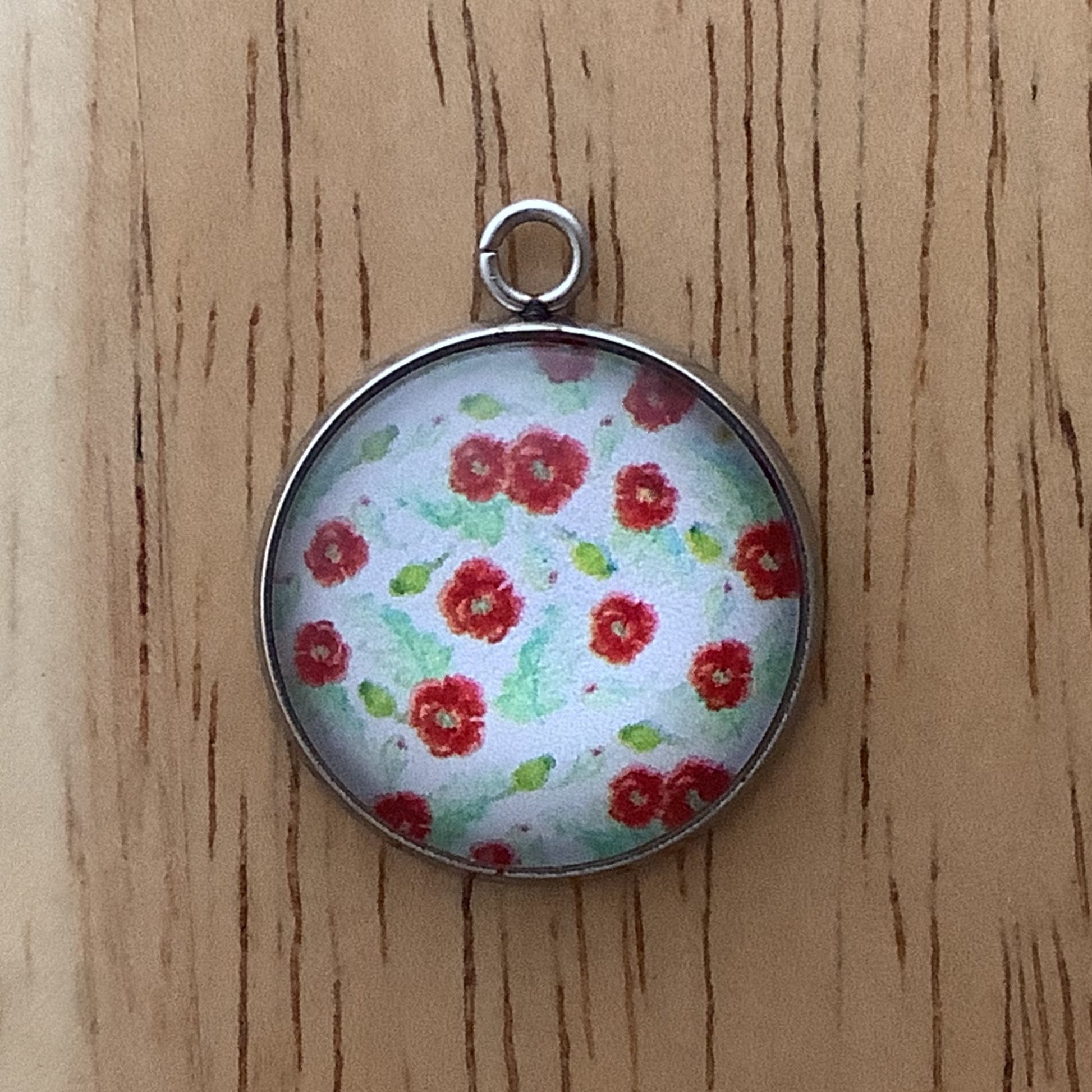 Poppy Flower Charms, November 11th, Day of Remembrance Charms - ILikeWorms