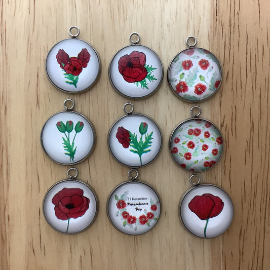 Poppy Flower Charms, November 11th, Day of Remembrance Charms - ILikeWorms