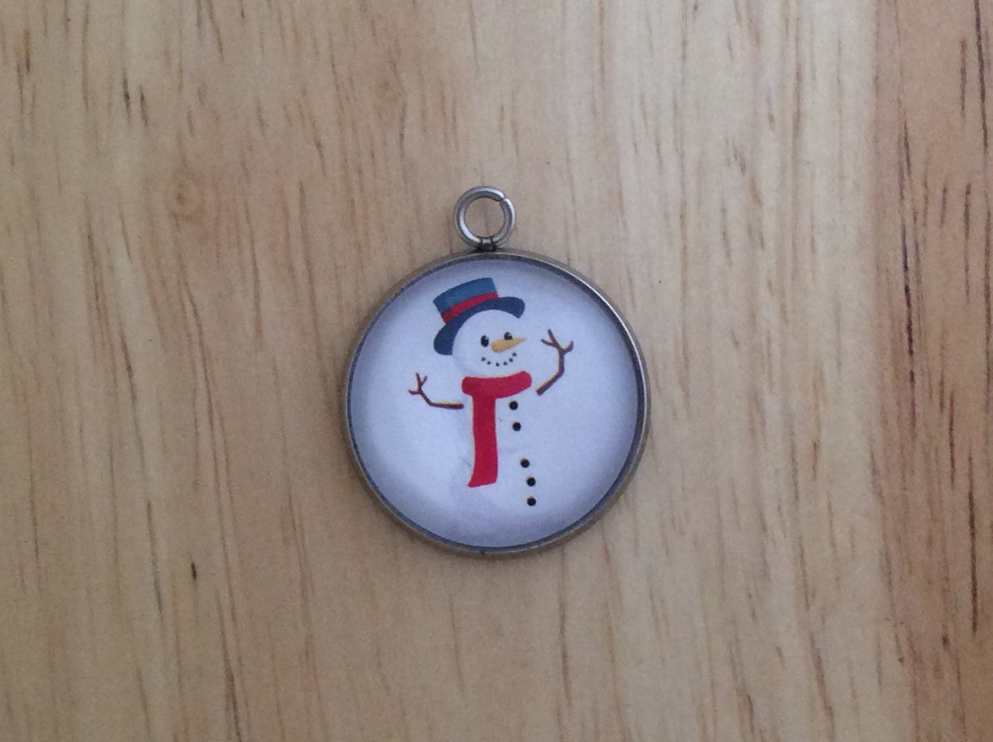 Retro and Nostalgic Christmas Charms - ILikeWorms