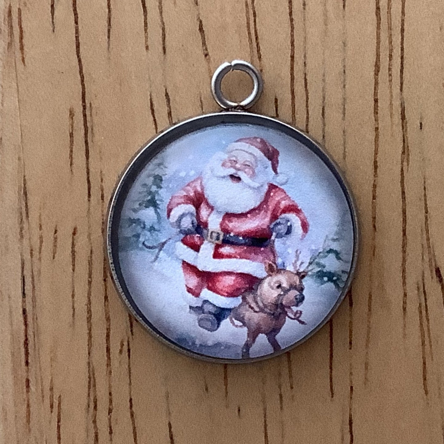 Santa playing in the Snow Charms - ILikeWorms