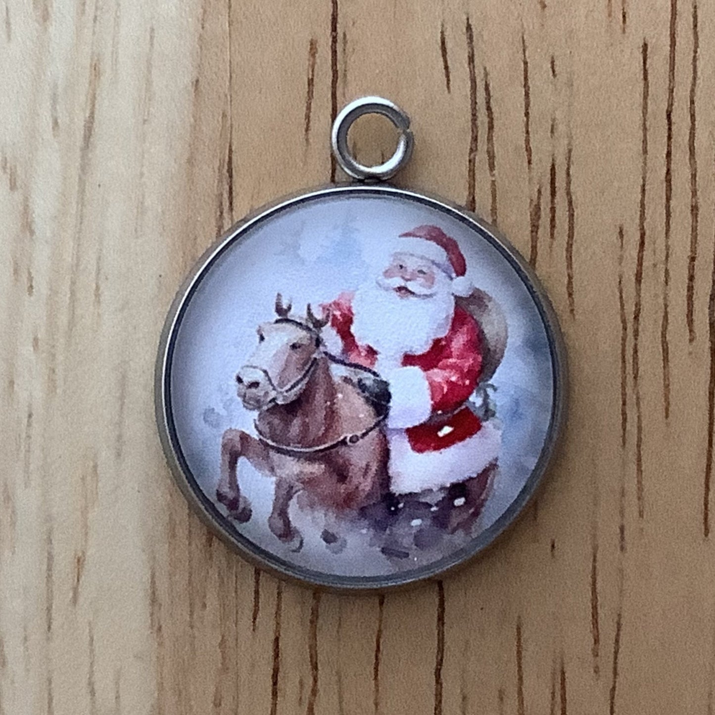 Santa playing in the Snow Charms - ILikeWorms