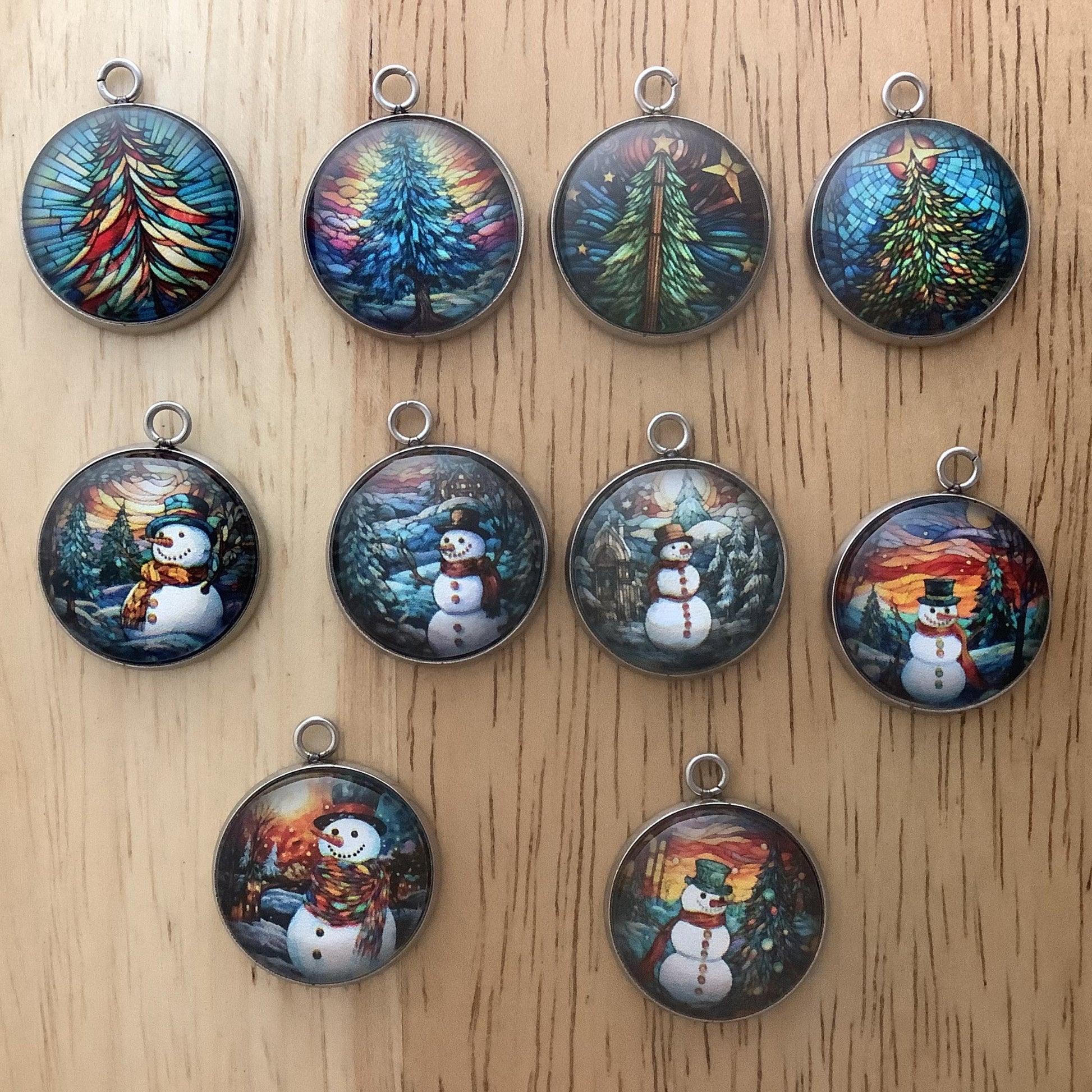 Trees and Snowmen Charms, Winter scene charms - ILikeWorms